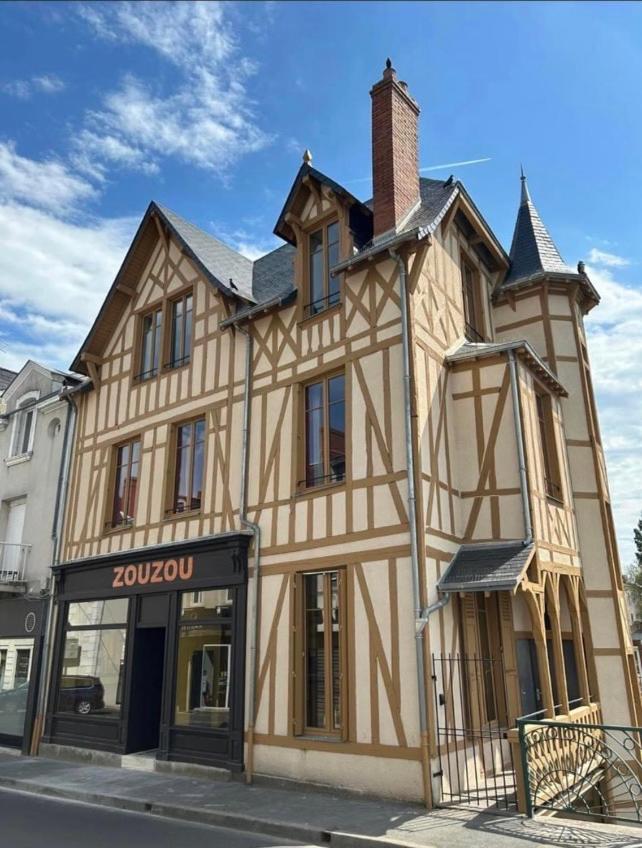 Logis Hotel La Maison A Pan De Bois Vierzon Exterior photo